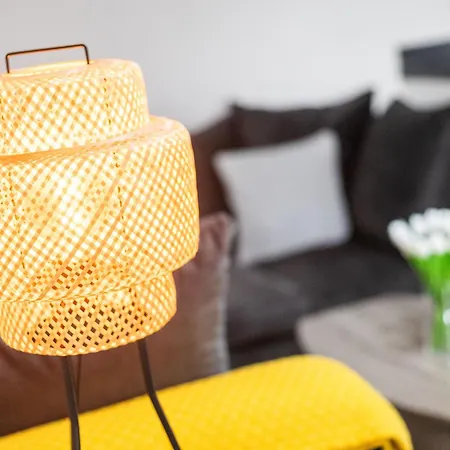 Budget 2-bed House 10mins To Centre * Leeds (West Yorkshire)